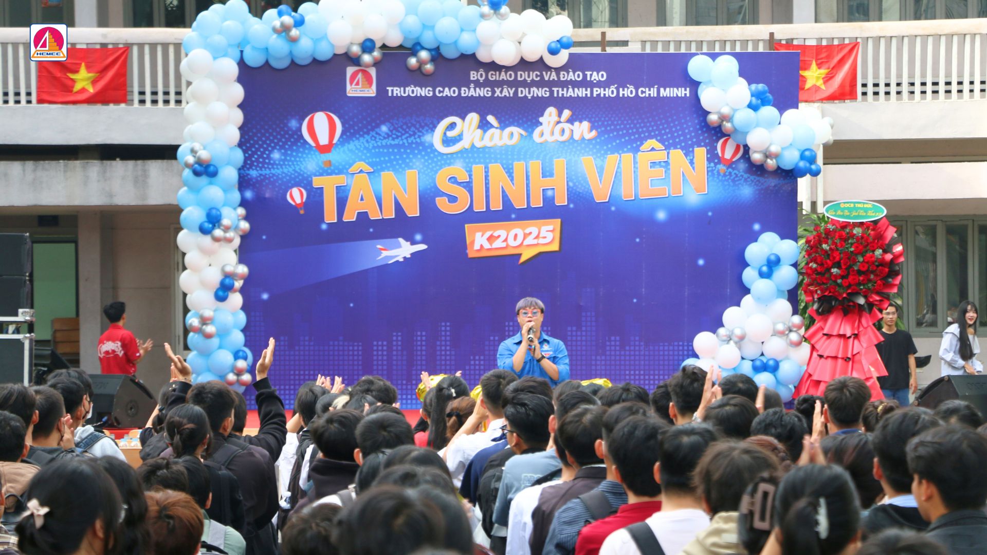 Chào Đón Tân Sinh Viên Khóa 2025