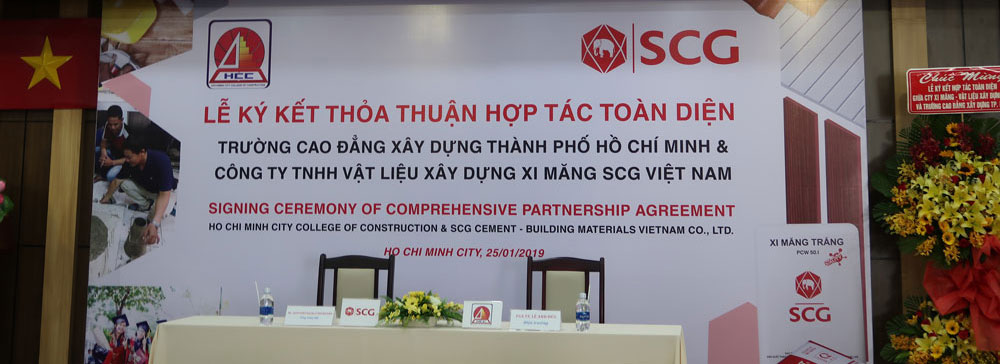 Lễ ký Thỏa thuận hợp tác với Công Ty TNHH Xi Măng - Vật Liệu Xây Dựng SCG.