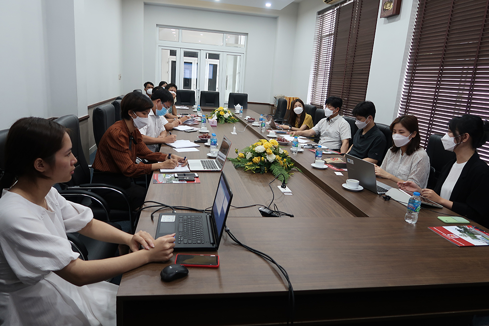 Trường Cao đẳng Xây dựng TP.HCM làm việc với đoàn Khảo sát chuyên trách Chương trình Dịch chuyển giáo dục nghề nghiệp ASEAN-Hàn Quốc