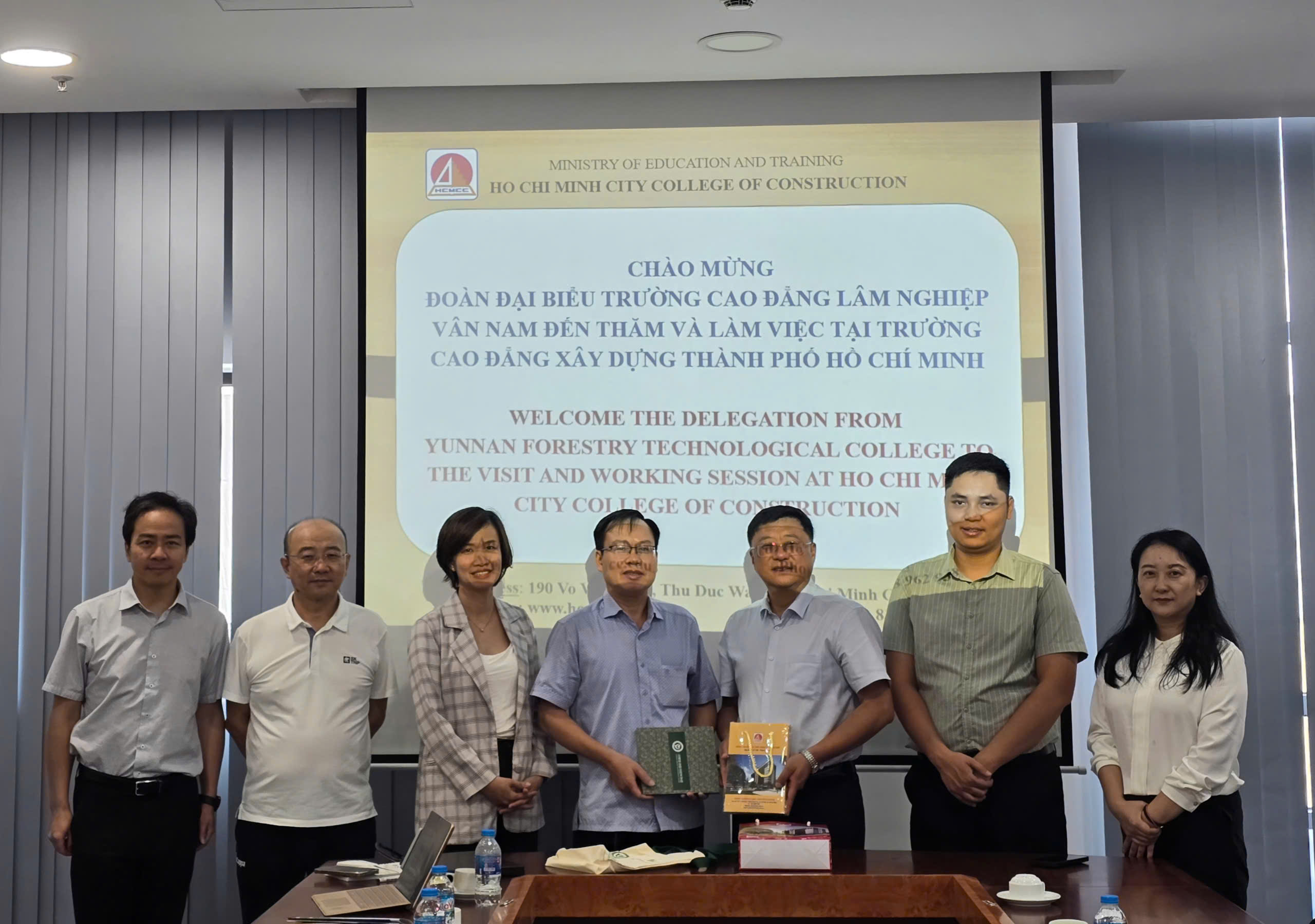 Buổi Làm Việc Giữa Đoàn Đại Biểu Trường Cao Đẳng Lâm Nghiệp Vân Nam  Và Trường Cao Đẳng Xây Dựng TP.HCM